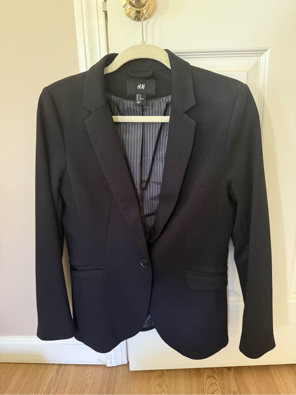 H&M Black Women's Single-Button Blazer